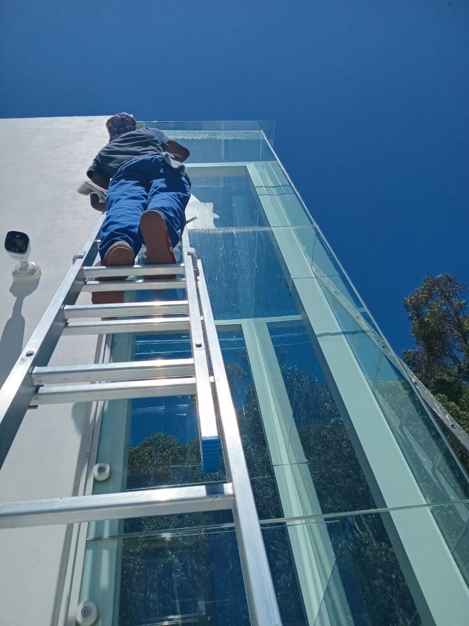 window cleaning in durbanville, cape town