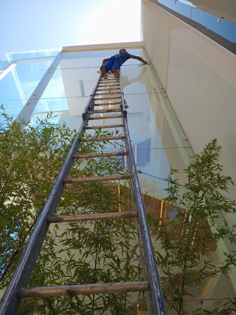 window cleaning bellville cape town